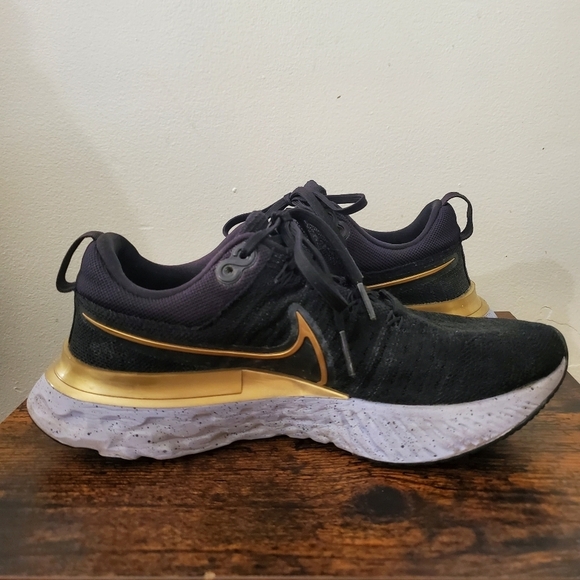 Womens Nike React Infinity Run Flynit 2 Size 8 - Picture 5 of 12